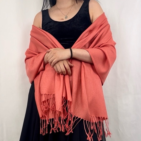 Vintage Pashmina and Silk Peach Scarf Shawl - Picture 1 of 5